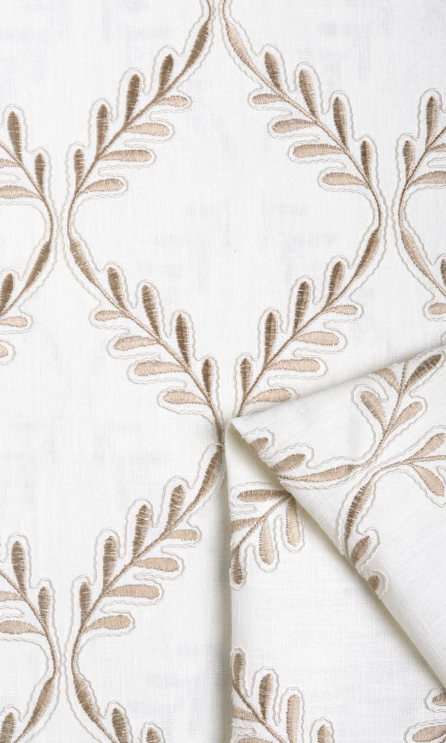 'Dawn Pie' Poly-Linen Embroidered Blinds (White/ Cream)